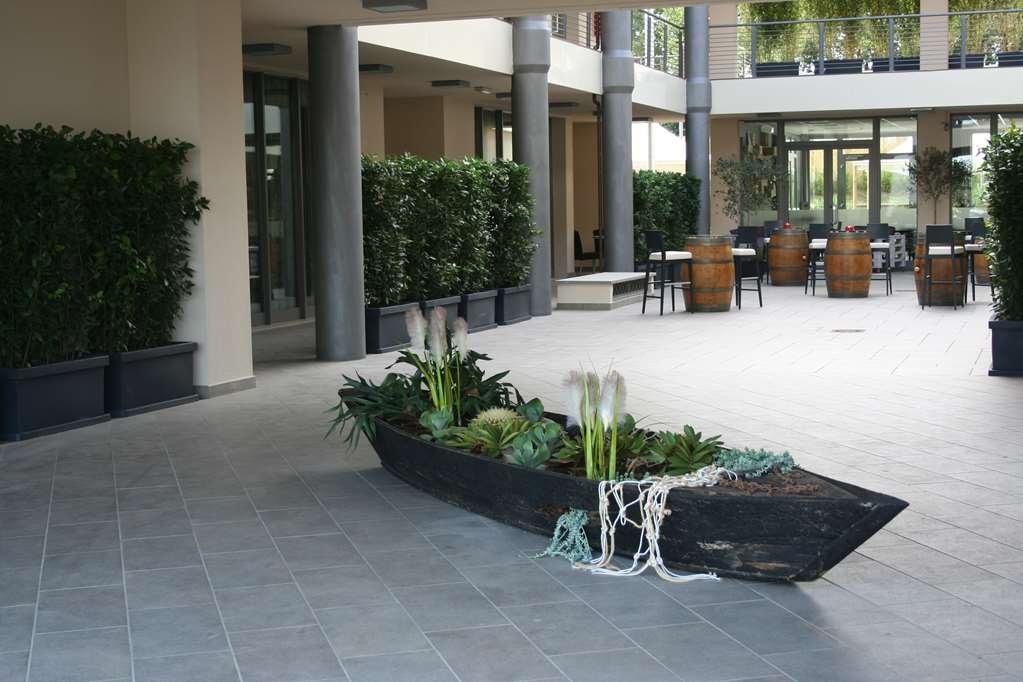 Castelmartini Wellness & Business Hotel Larciano Exterior photo